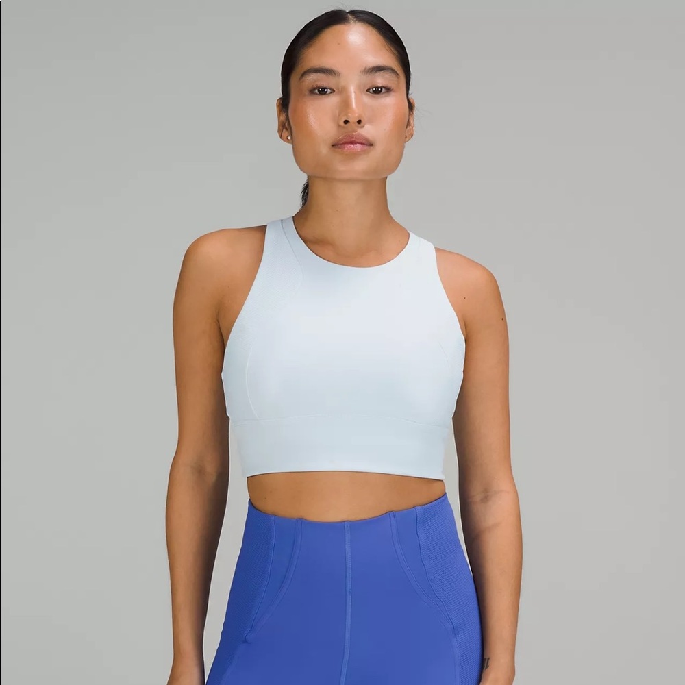 NWT Lululemon Everlux High-Neck Train Bra